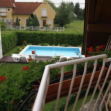 19512 Apartment Balatonmariafurdo