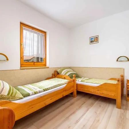 19512 Balatonmáriafürdő