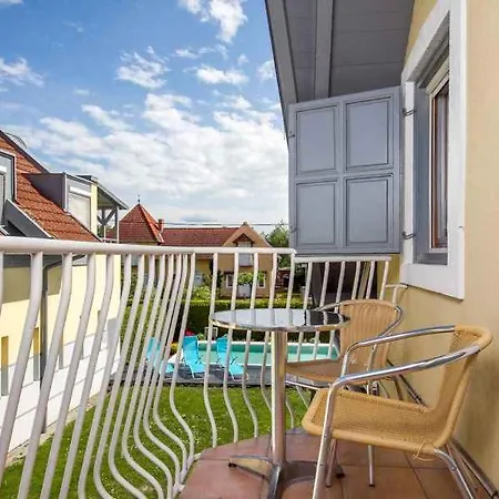 19512 Apartment Balatonmariafurdo